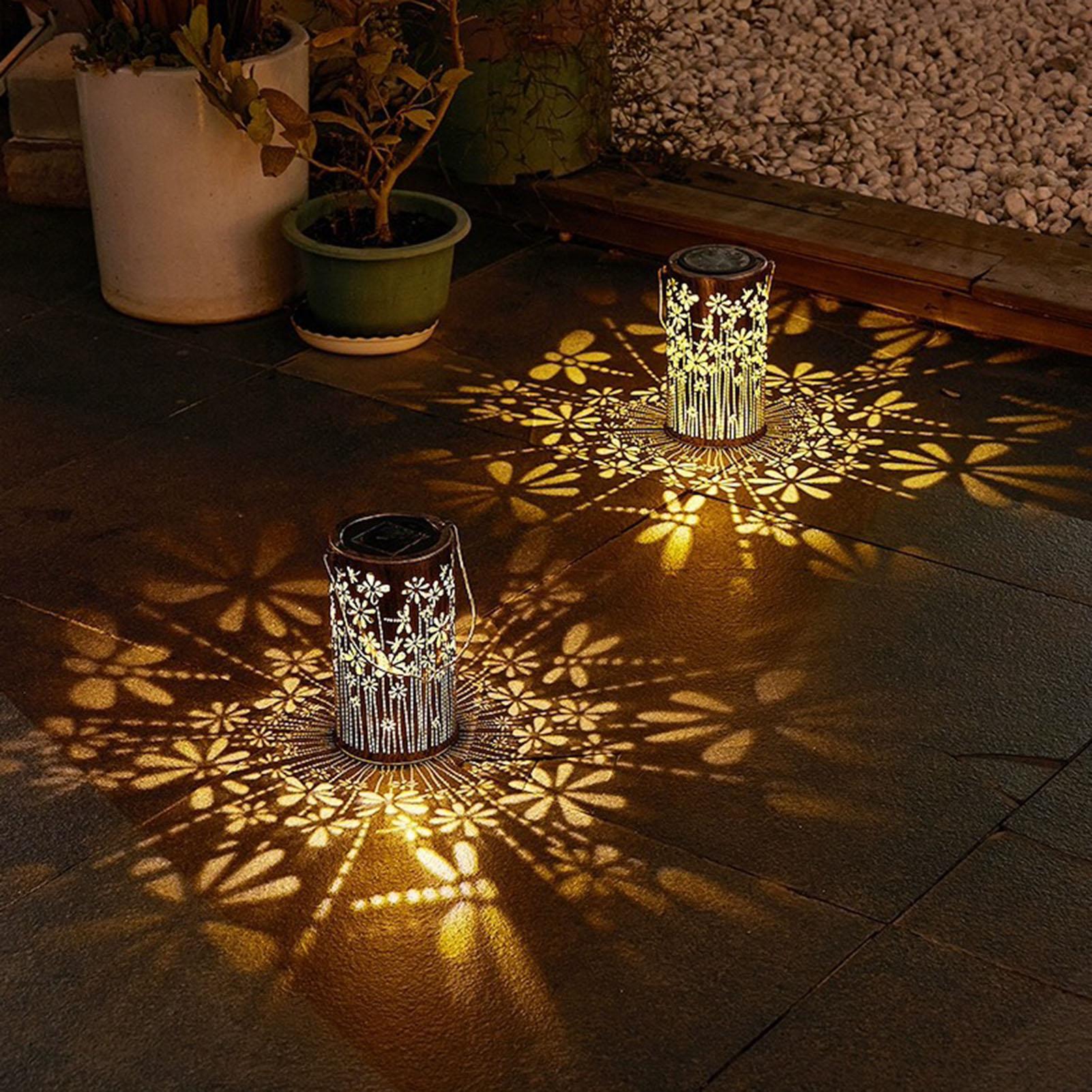 Outdoor Lighting House - Kolorowe metalowe lampy solarne w kształcie